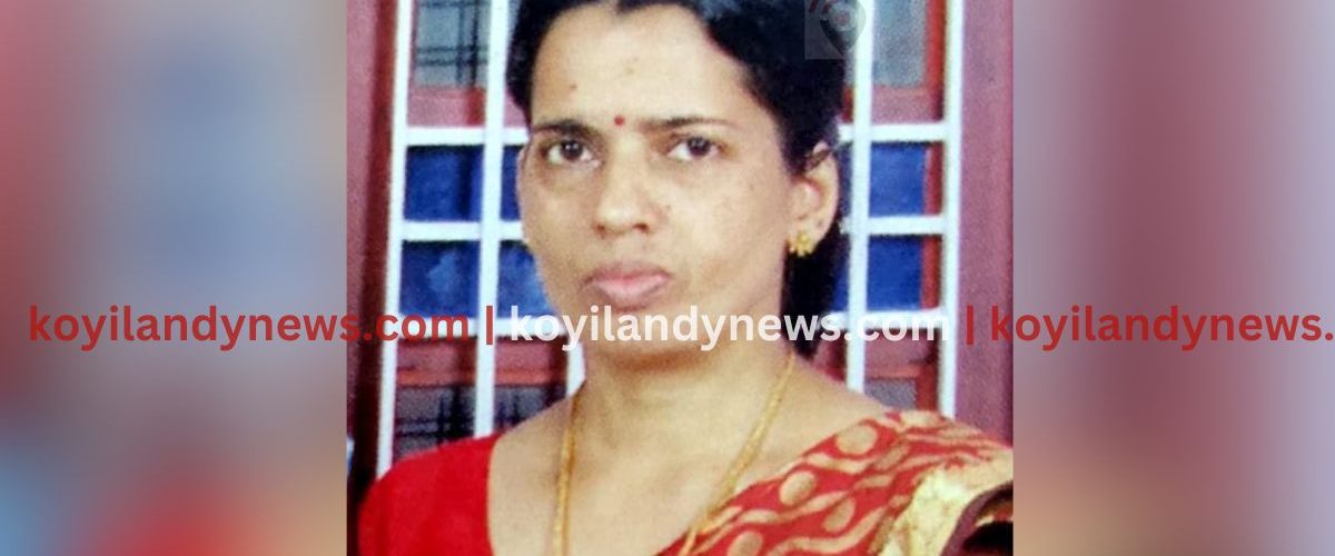 പുളിയഞ്ചേരി വലിയാട്ടില്‍ മാലതി അന്തരിച്ചു